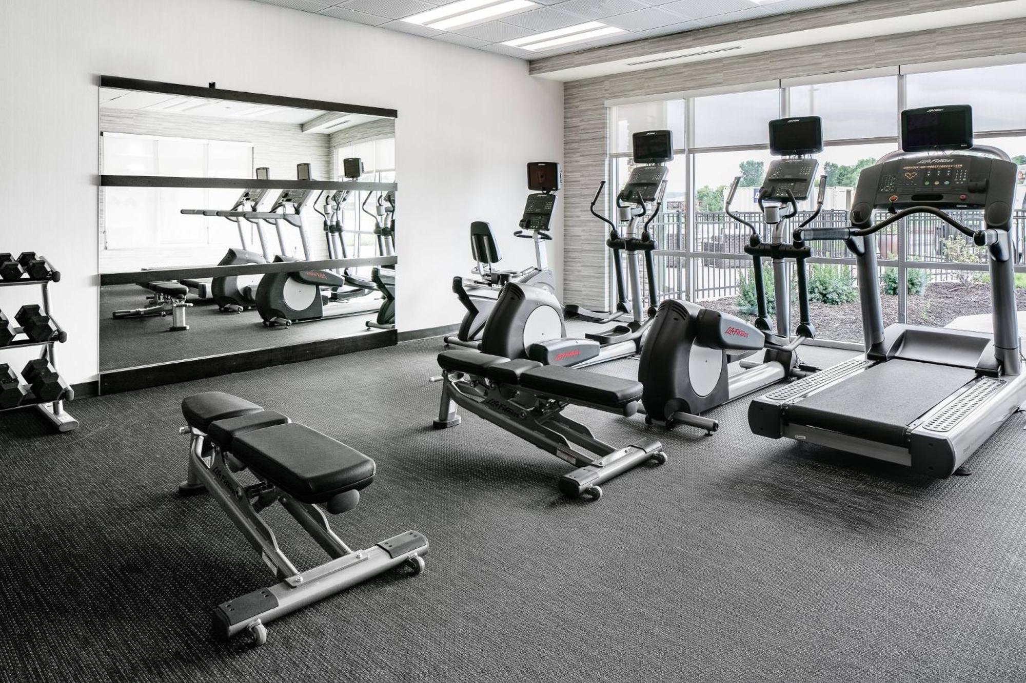 Courtyard By Marriott Omaha Bellevue At Beardmore Event Center Bagian luar foto