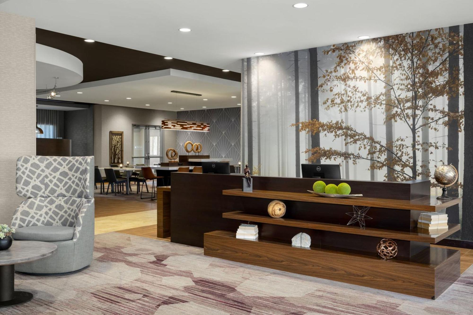 Courtyard By Marriott Omaha Bellevue At Beardmore Event Center Bagian luar foto
