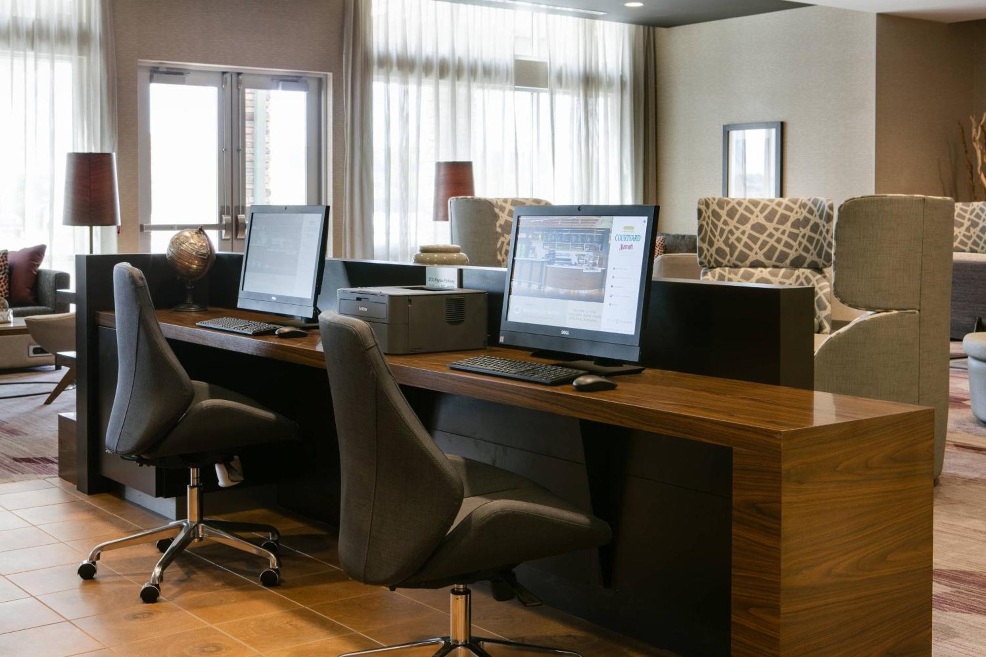 Courtyard By Marriott Omaha Bellevue At Beardmore Event Center Bagian luar foto